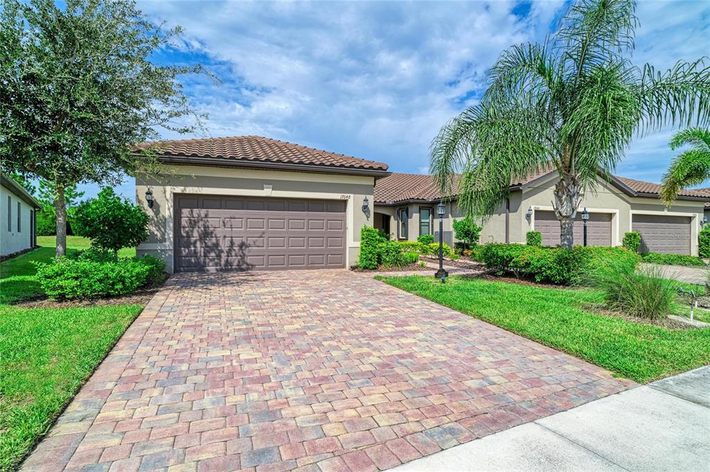 Property for sale at 17648 NORTHWOOD PLACE, LAKEWOOD RANCH, FL, 34202
