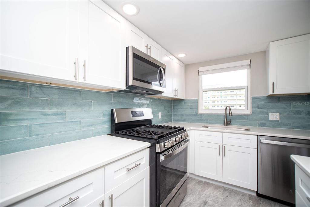Property for sale at 5840 30TH AVENUE S UNIT 202, GULFPORT, FL, 33707