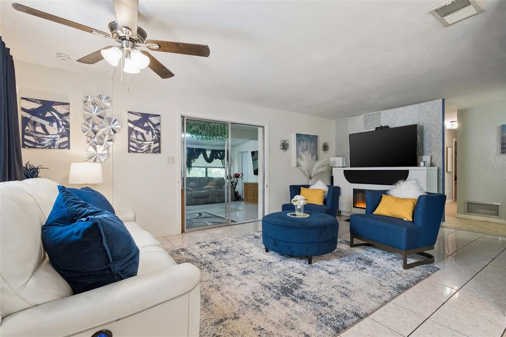 Property for sale at 1912 SAXON BOULEVARD, DELTONA, FL, 32725