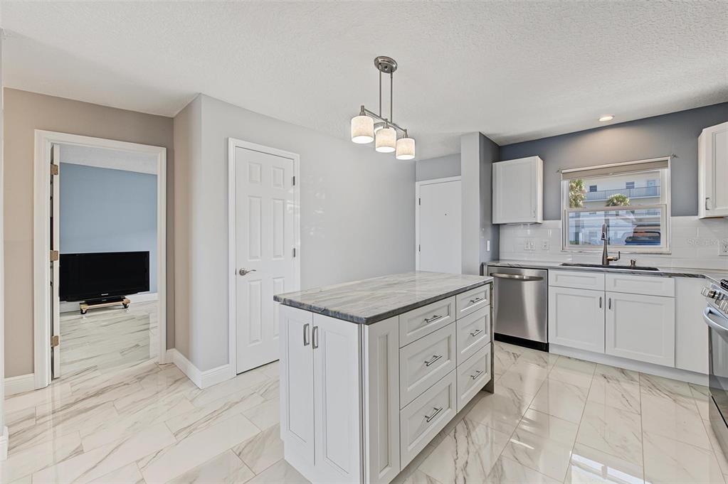 Property for sale at 7 DUNOON PLACE UNIT 104, DUNEDIN, FL, 34698