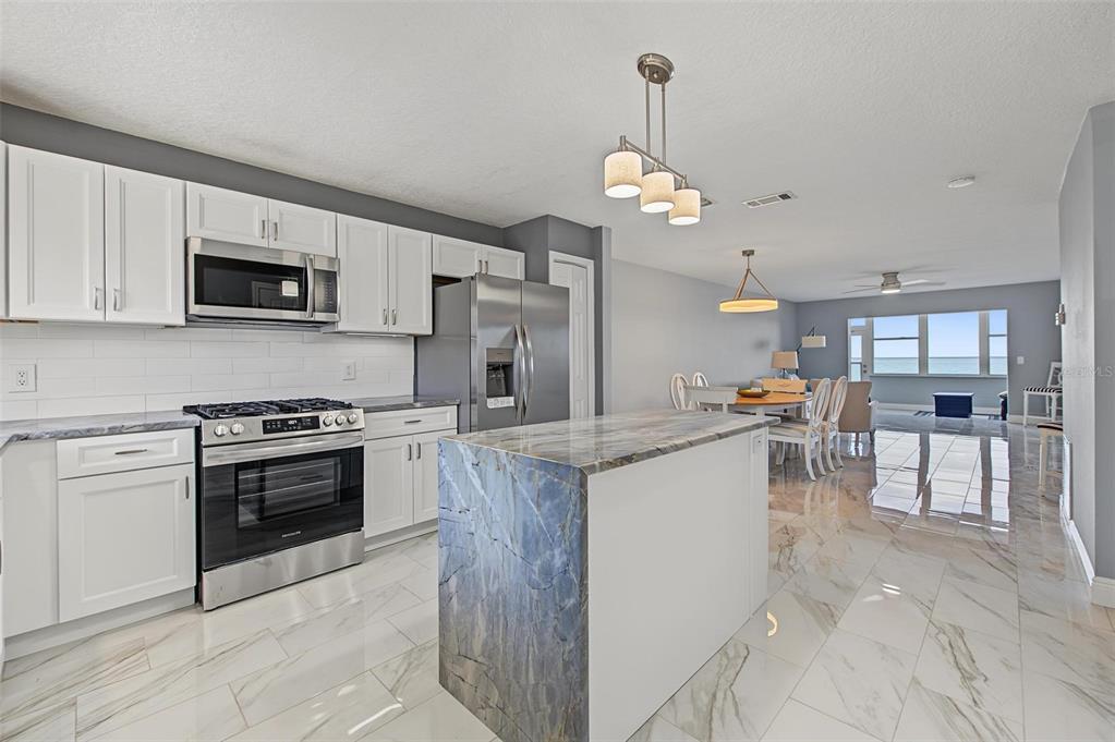 Property for sale at 7 DUNOON PLACE UNIT 104, DUNEDIN, FL, 34698