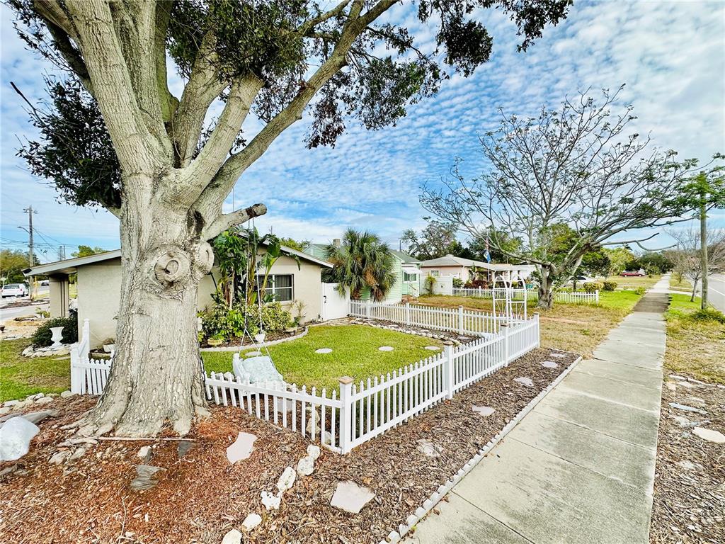 Property for sale at 6190 6TH STREET S, ST PETERSBURG, FL, 33705