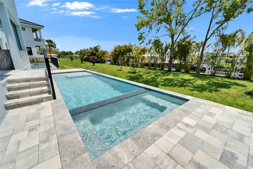Property for sale at 6530 SIMONE SHORES CIRCLE, APOLLO BEACH, FL, 33572