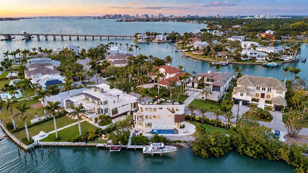 San Remo neighborhood, before the North Siesta Key bridge