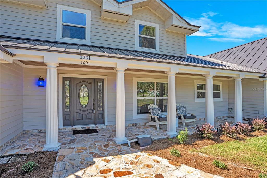 Property for sale at 1201 S 9TH STREET, LEESBURG, FL, 34748