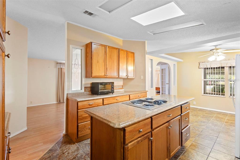 Property for sale at 11910 SALINA WAY UNIT 11910, LEESBURG, FL, 34788