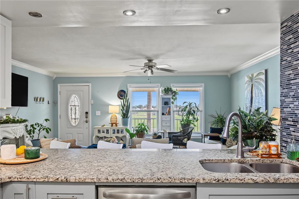 Property for sale at 3621 EDGEWATER DRIVE UNIT 207, SEBRING, FL, 33872
