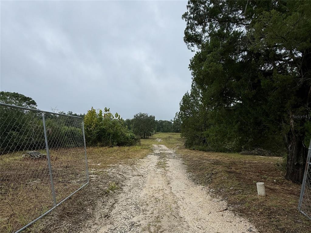 16036 Bosley Dr, Spring Hill, FL