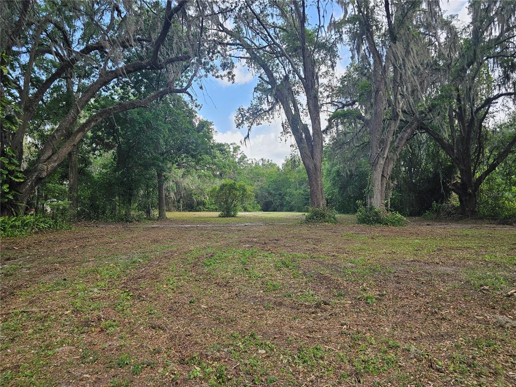 Property for sale at 7059 SE COUNTY HIGHWAY 25A, BELLEVIEW, FL, 34420