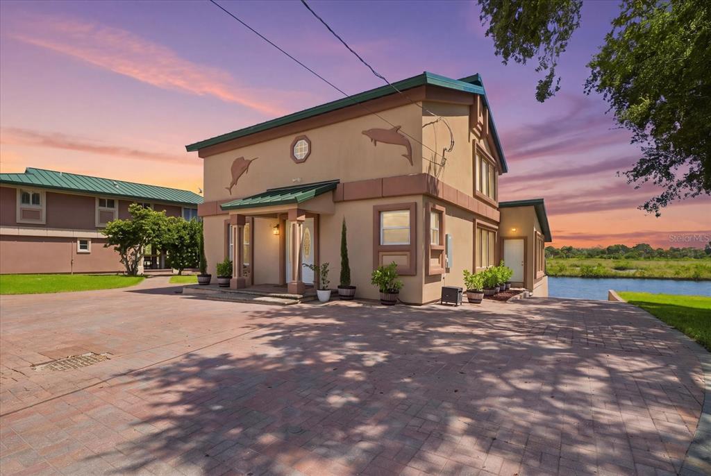 Twilight Front Exterior