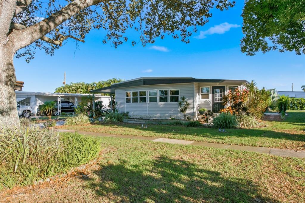 Property for sale at 185 LAKE TARPON DRIVE UNIT 31, PALM HARBOR, FL, 34684