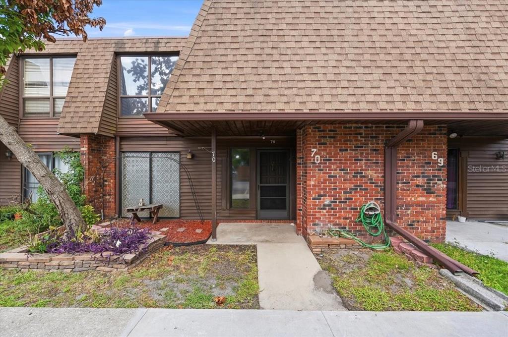 Property for sale at 1836 N CRYSTAL LAKE DRIVE UNIT 70, LAKELAND, FL, 33801