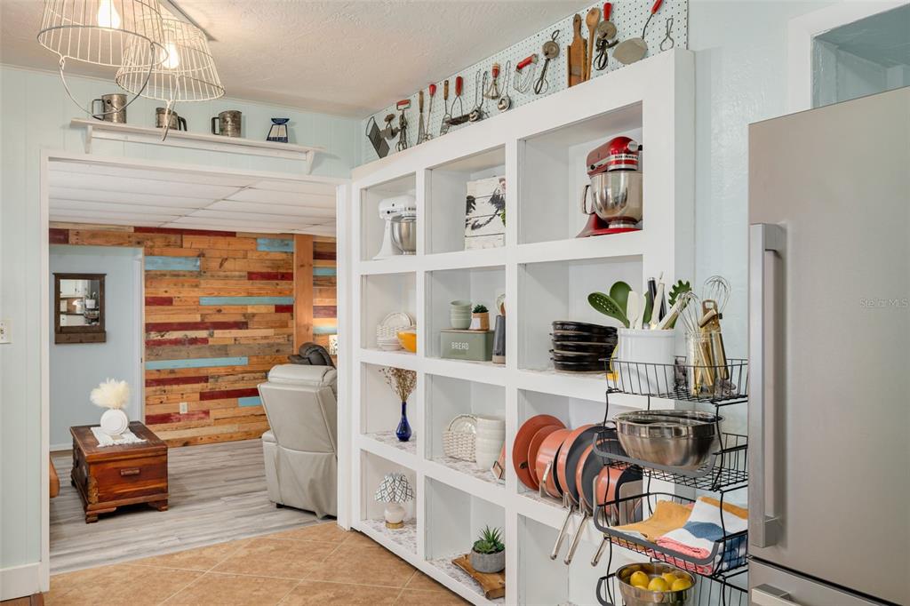 Kitchen Built-Ins