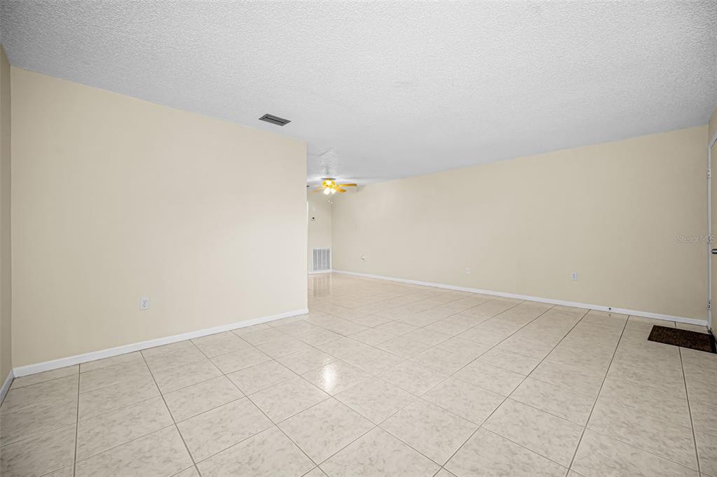 Property for sale at 5750 80TH STREET N UNIT D101, ST PETERSBURG, FL, 33709