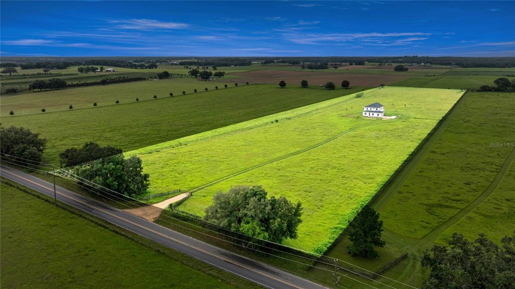 Property for sale at 21786 NW 27TH STREET, MORRISTON, FL, 32668