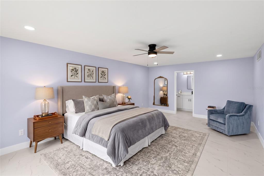 Mater Bedroom Downstair-2-staging-ai