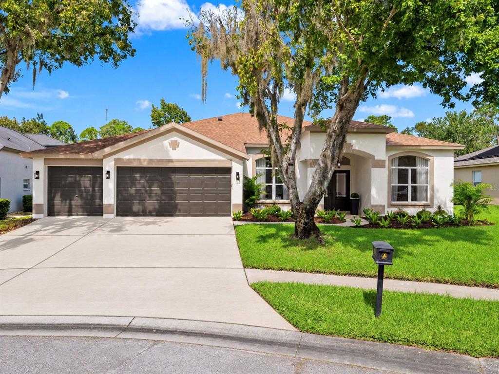 Property for sale at 6111 HERONCREST COURT, LITHIA, FL, 33547