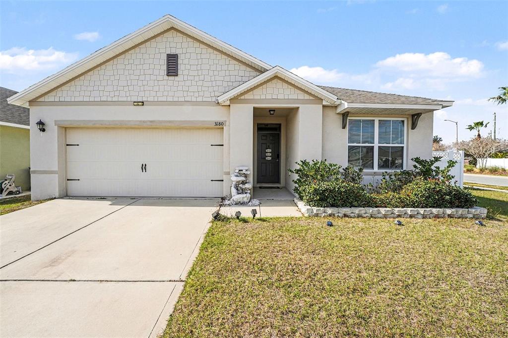 Property for sale at 3180 COUNTRY CLUB CIRCLE, WINTER HAVEN, FL, 33881