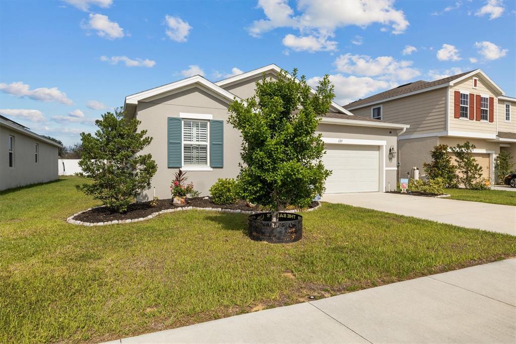 Property for sale at 125 CRESTVIEW LANE, DUNDEE, FL, 33838