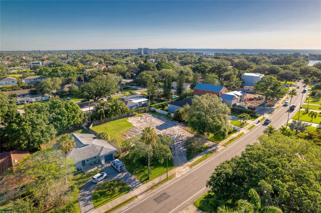 Property for sale at 1020 SNELL ISLE BOULEVARD NE, ST PETERSBURG, FL, 33704