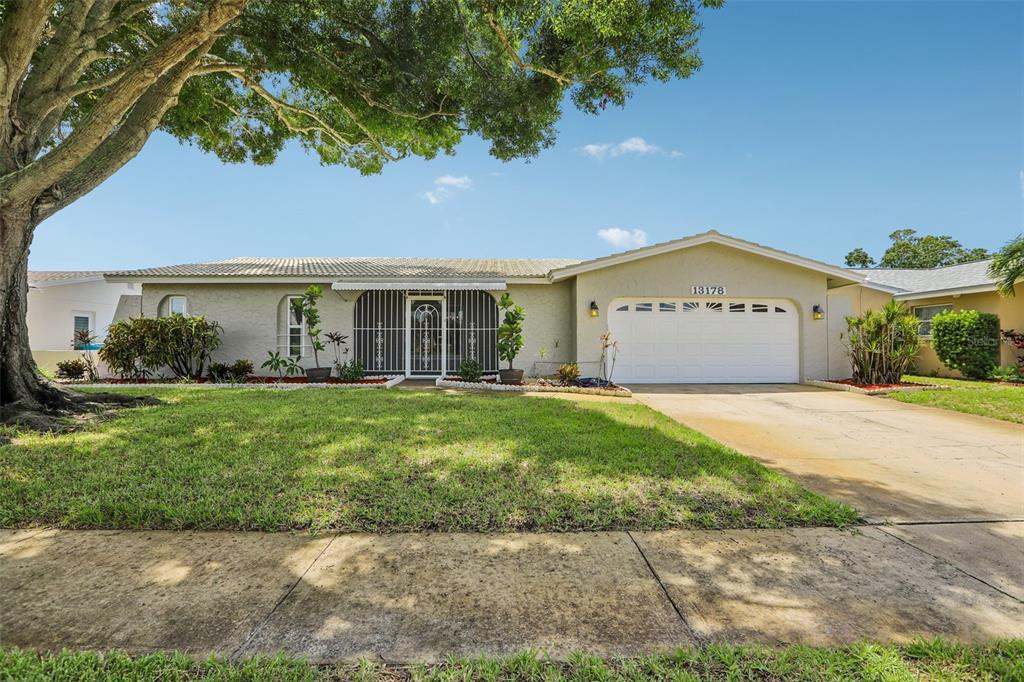 Property for sale at 13178 88TH AVENUE N, SEMINOLE, FL, 33776