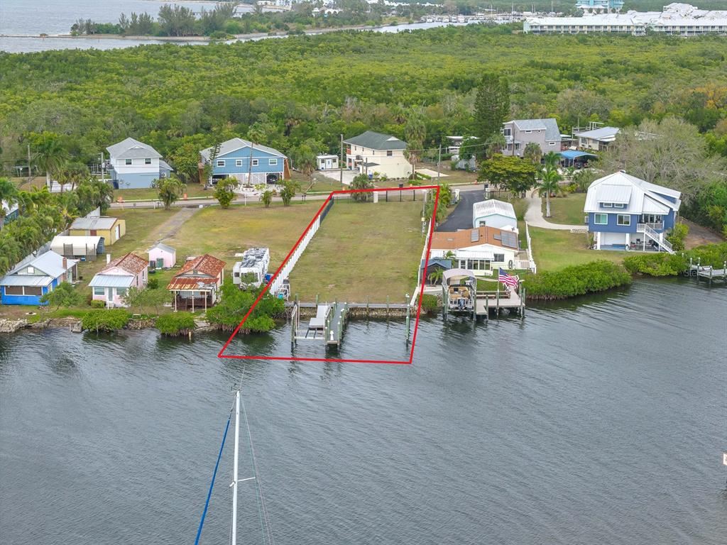 Property for sale at 3304 W SHELL POINT ROAD, RUSKIN, FL, 33570