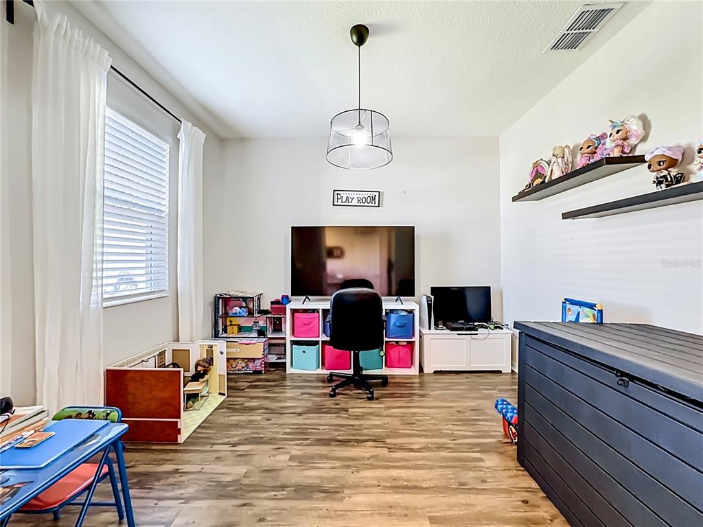 Property for sale at 11205 BRIGHTON KNOLL LOOP, RIVERVIEW, FL, 33579