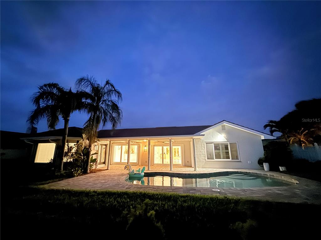 Property for sale at 324 LEEWARD ISLAND, CLEARWATER BEACH, FL, 33767