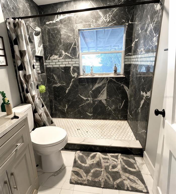 Property for sale at 2400 S LAUREL AVENUE, SANFORD, FL, 32771