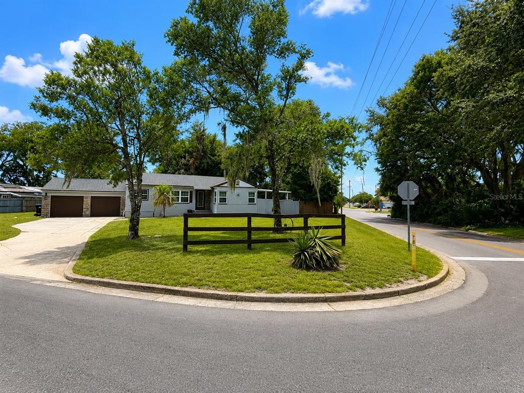 Property for sale at 2400 S LAUREL AVENUE, SANFORD, FL, 32771