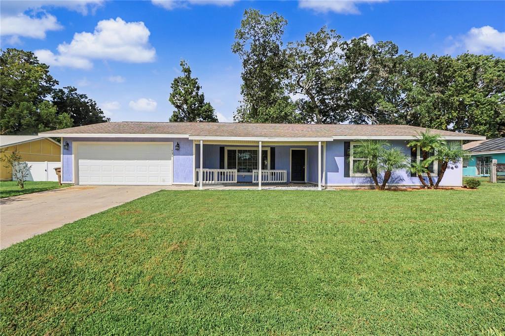 Front view of home