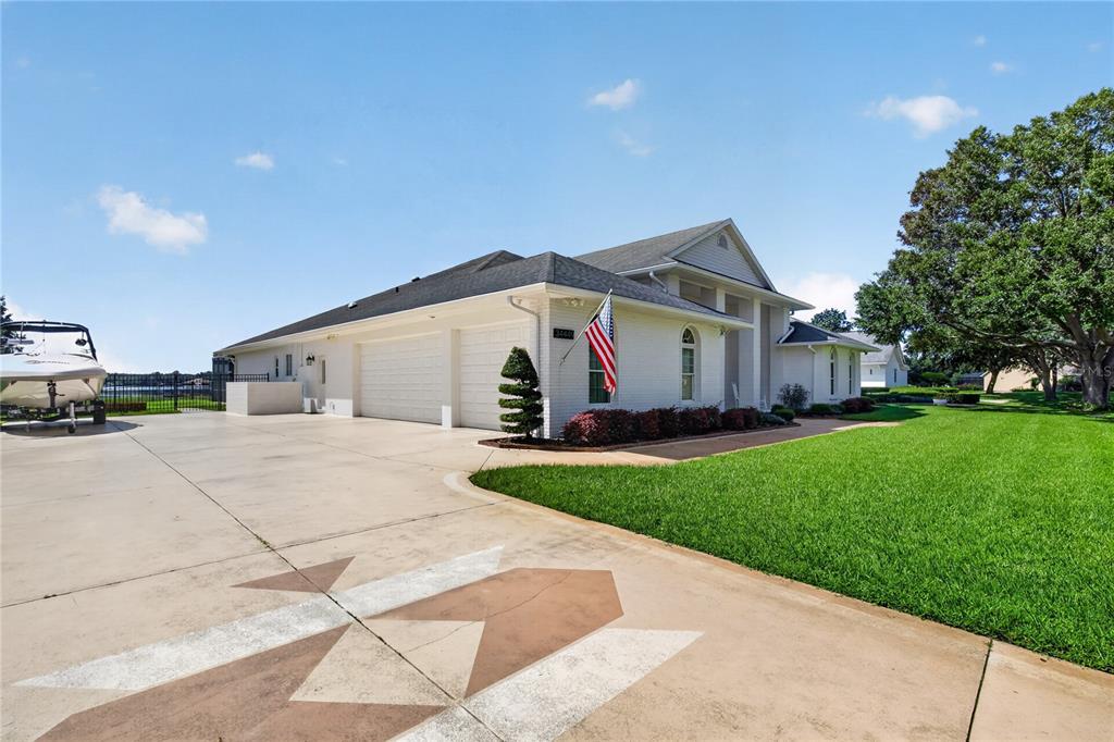 Property for sale at 34449 PARKVIEW AVENUE, EUSTIS, FL, 32736