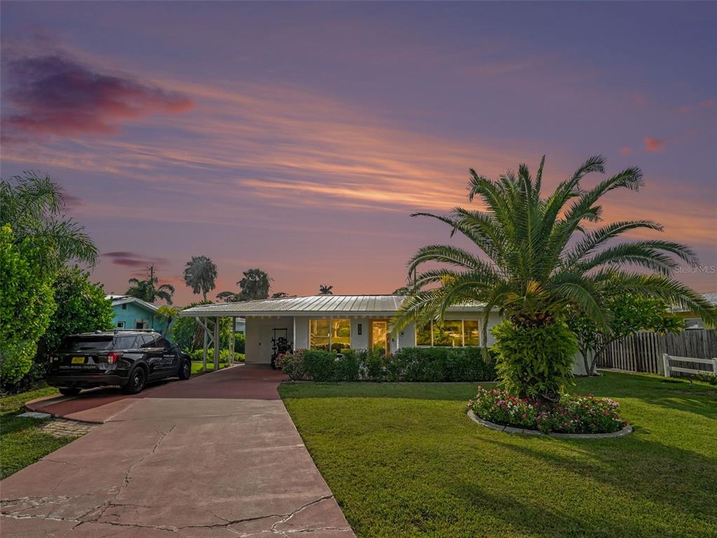 Property for sale at 818 THE RIALTO, VENICE, FL, 34285