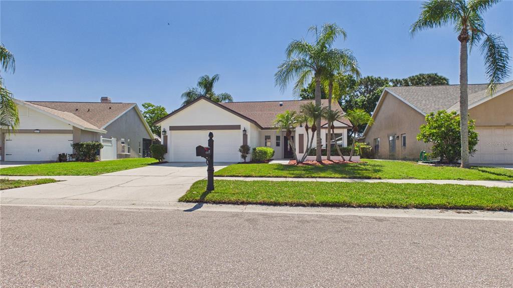 Property for sale at 8609 BOYSENBERRY DRIVE, TAMPA, FL, 33635
