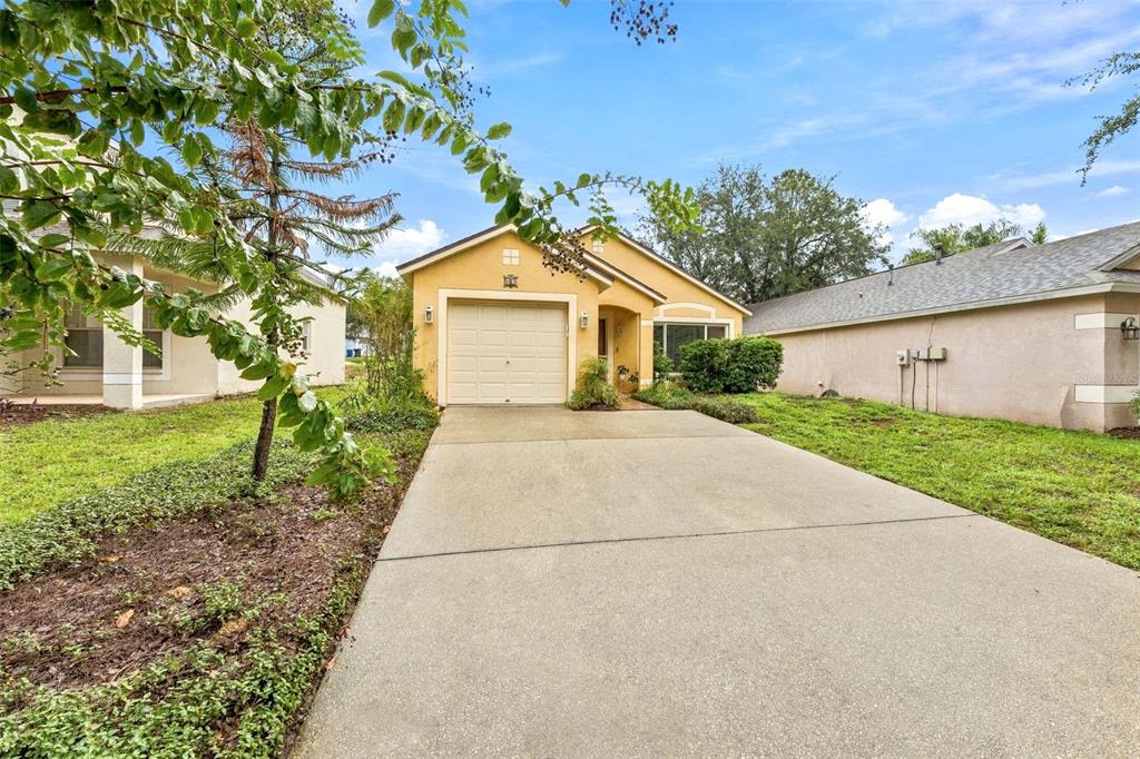 Property for sale at 609 CAPE COD CIR, VALRICO, FL, 33594