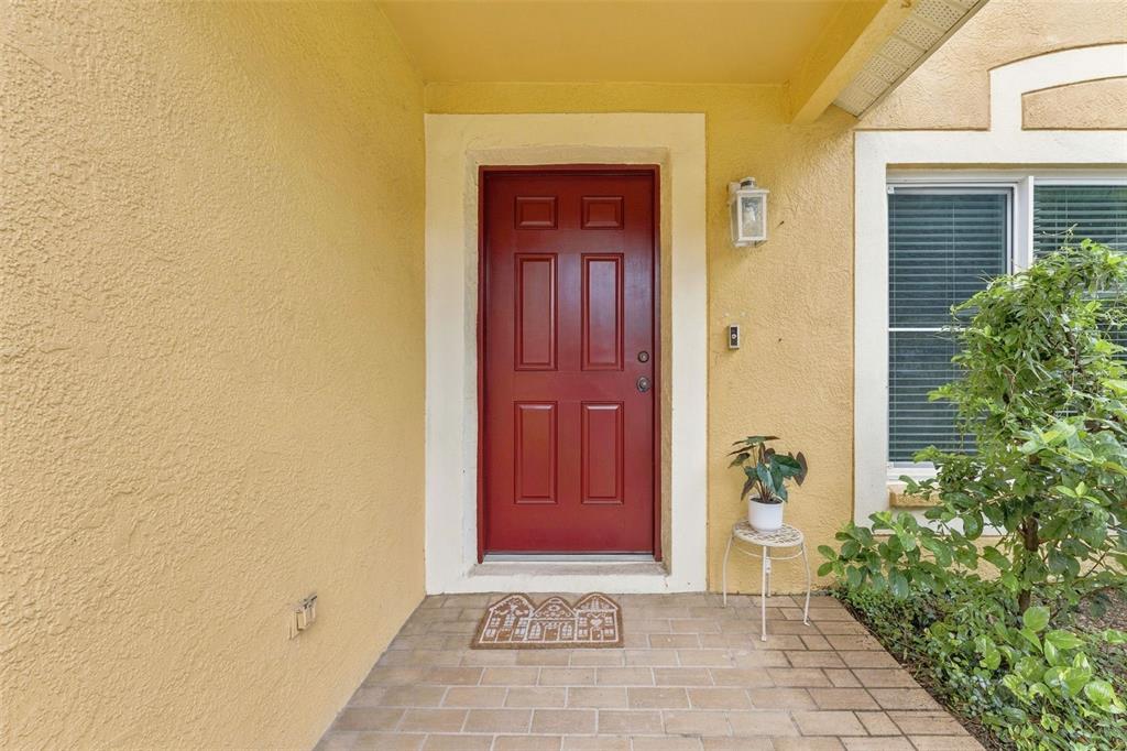 Property for sale at 609 CAPE COD CIR, VALRICO, FL, 33594