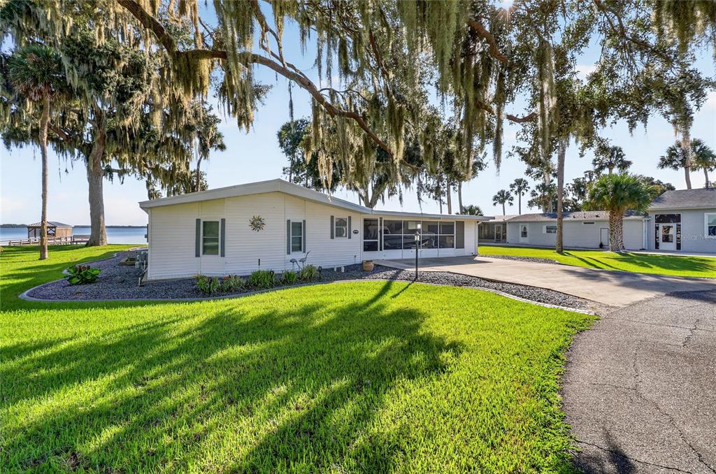 Property for sale at 38310 LANGLOIS PLACE, LEESBURG, FL, 34788