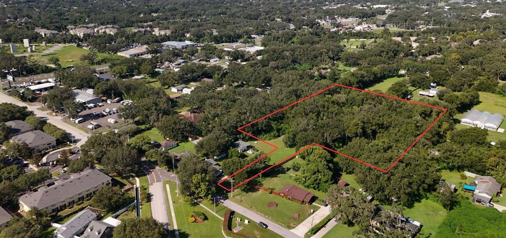 Property for sale at 224 OLD MULRENNAN ROAD, VALRICO, FL, 33594