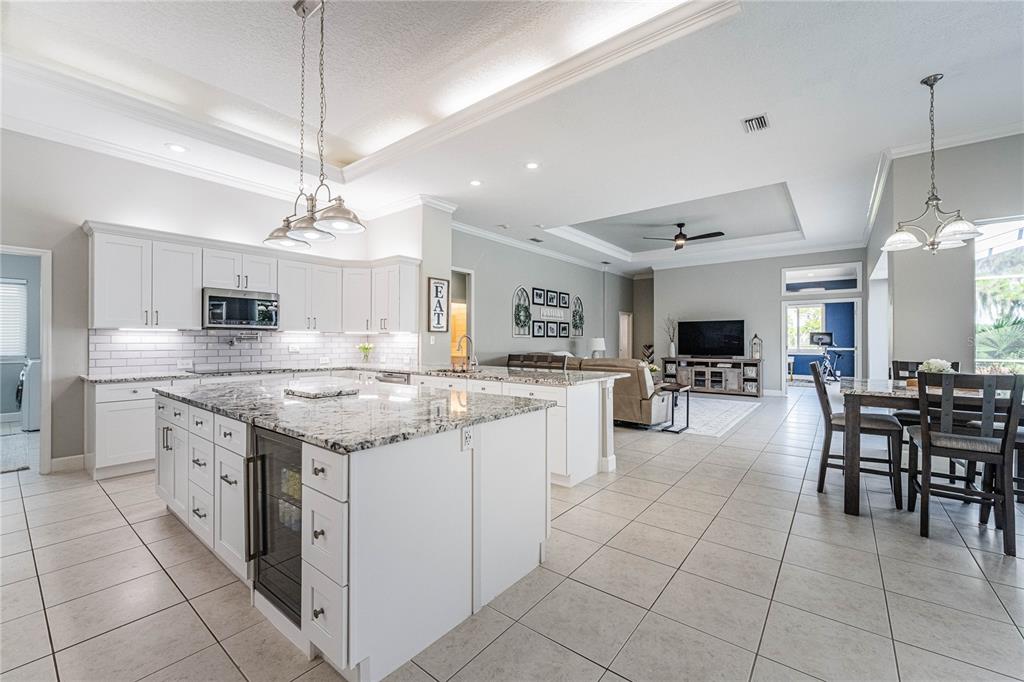 Property for sale at 1221 VISTA HILLS DRIVE, LAKELAND, FL, 33813