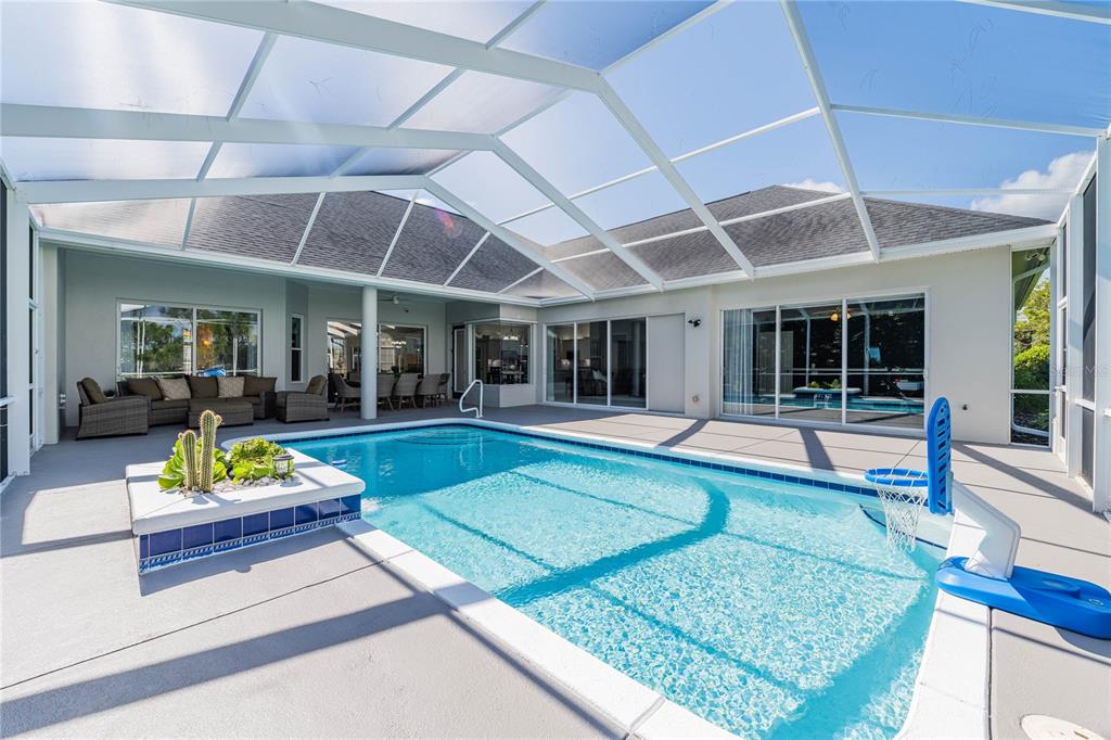 Property for sale at 1221 VISTA HILLS DRIVE, LAKELAND, FL, 33813