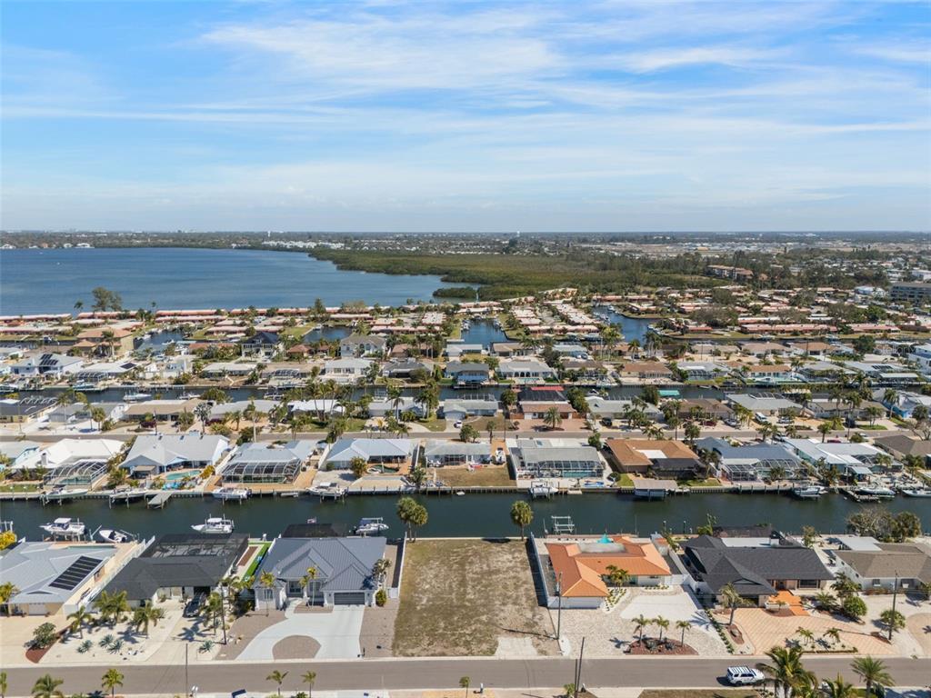 Property for sale at 4007 COCONUT TERRACE, BRADENTON, FL, 34210