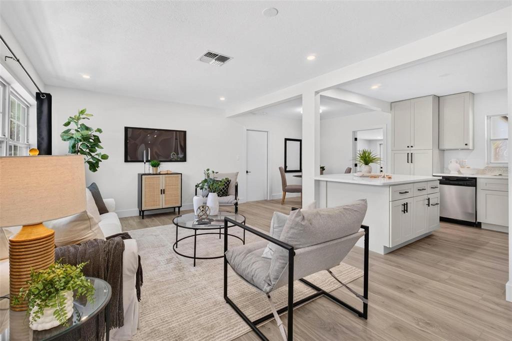 Property for sale at 5483 37TH AVENUE N, ST PETERSBURG, FL, 33710