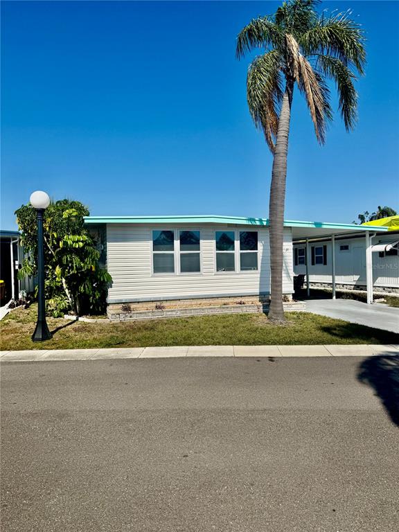 Property for sale at 7901 N 40TH AVENUE N UNIT 21, ST PETERSBURG, FL, 33709
