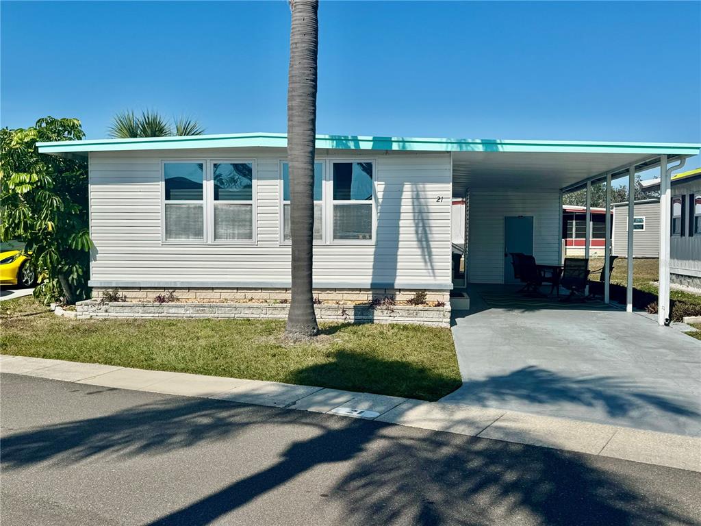 Property for sale at 7901 N 40TH AVENUE N UNIT 21, ST PETERSBURG, FL, 33709