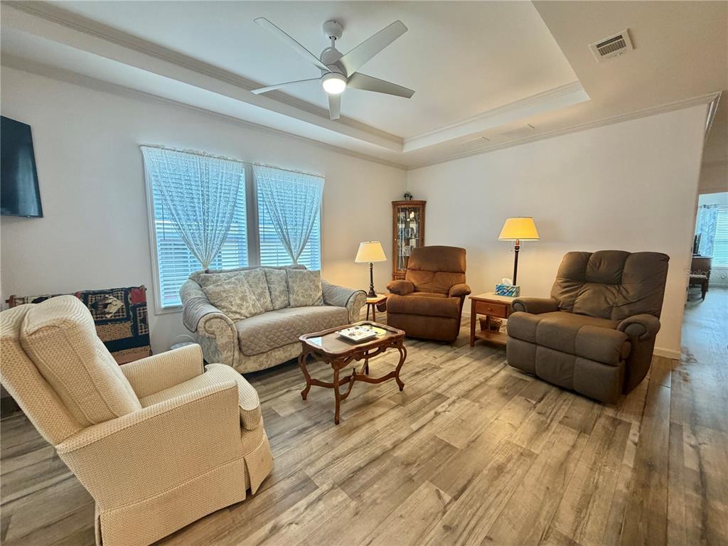 Property for sale at 198 JACARANDA DRIVE, LEESBURG, FL, 34748