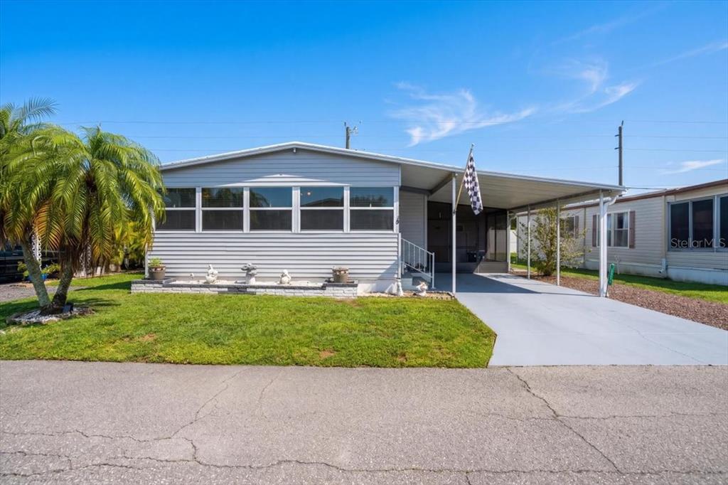 Property for sale at 808 53RD AVENUE E UNIT 283, BRADENTON, FL, 34203