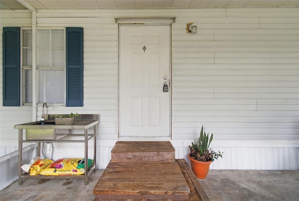Property for sale at 8823 E MILLPOINT ROAD, RIVERVIEW, FL, 33578