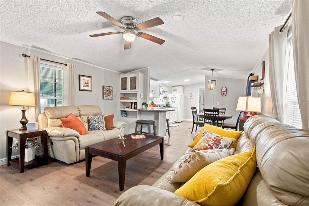 Property for sale at 8823 E MILLPOINT ROAD, RIVERVIEW, FL, 33578
