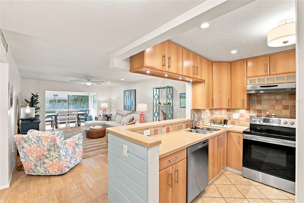 Property for sale at 3868 CATALINA DRIVE, BRADENTON, FL, 34210