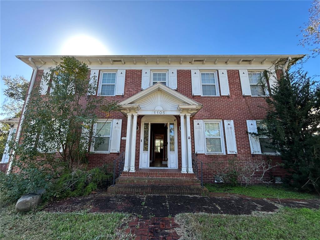 Property for sale at 1105 HERNDON STREET, LEESBURG, FL, 34748